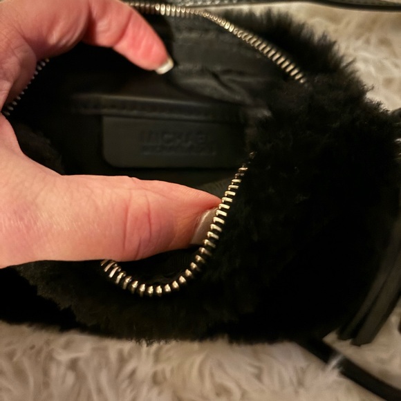 Faux fur Michael kors bag - Picture 3 of 7